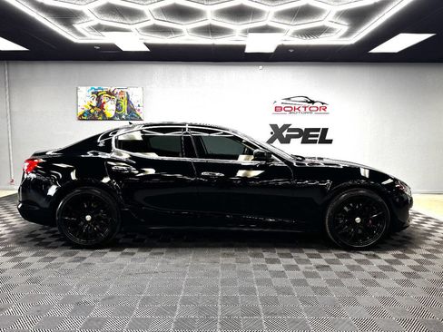 Used 2019 Maserati Ghibli S image 14