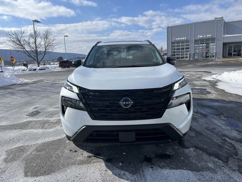 New 2026 Nissan Rogue SV image 10