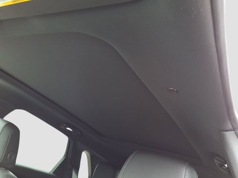 New 2026 Cadillac XT5 Premium Luxury image 13