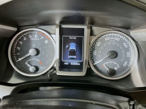 Used 2021 Toyota Tacoma SR5 image 18