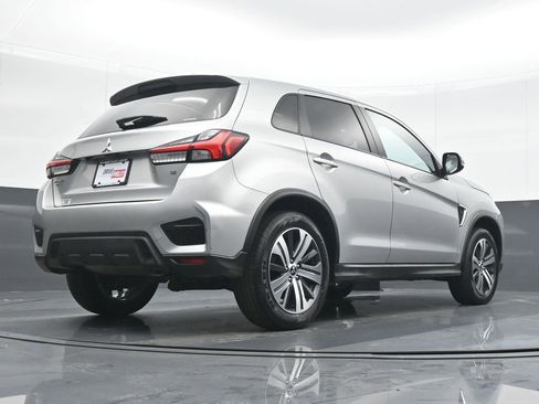 Used 2024 Mitsubishi Outlander Sport SE AWD/4WD image 21