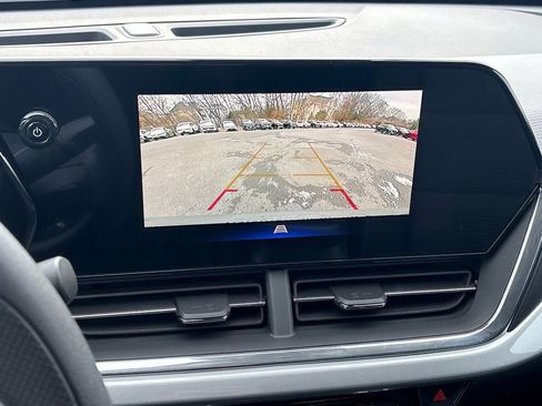 Certified 2026 Chevrolet Trax LT w/ Sunroof Package image 20