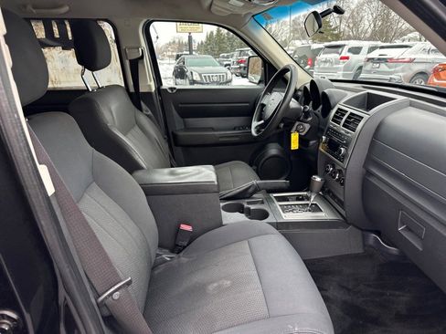 Used 2011 Dodge Nitro Heat w/ Popular Equipment Group image 16