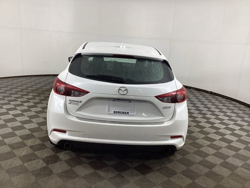Used 2018 MAZDA MAZDA3 Grand Touring w/ Premium Equipment Package FWD image 3