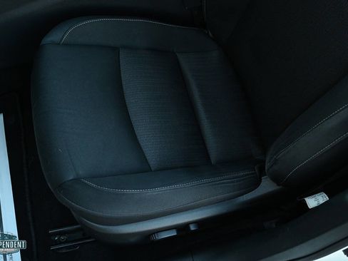 Used 2022 Nissan Altima 2.5 SV image 19