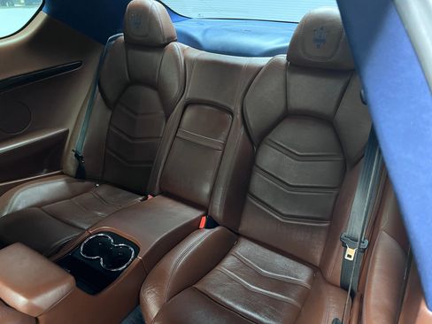 Used 2016 Maserati GranTurismo Sport image 11