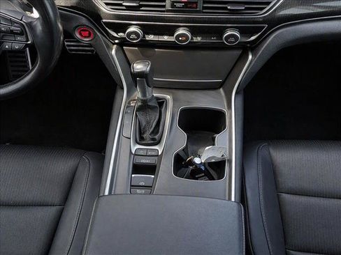 Used 2021 Honda Accord Sport image 17