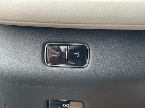 New 2026 Lincoln Navigator L Premier AWD/4WD image 34