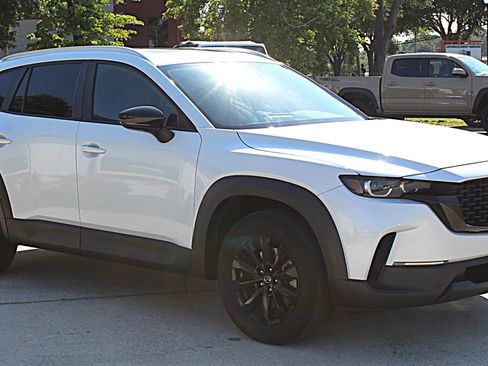 Used 2023 MAZDA CX-50 2.5 S w/ Preferred Plus Pkg AWD/4WD image 7
