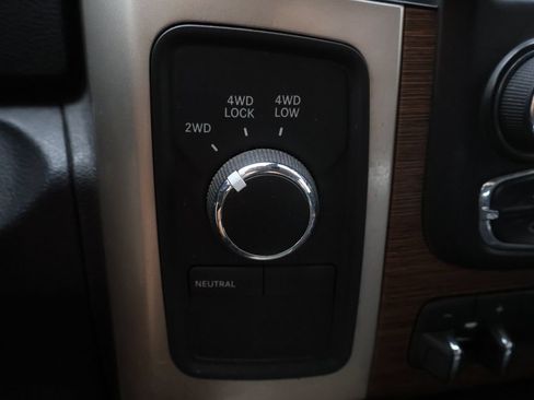 Used 2018 RAM 3500 Laramie w/ Cold Weather Group AWD/4WD image 29