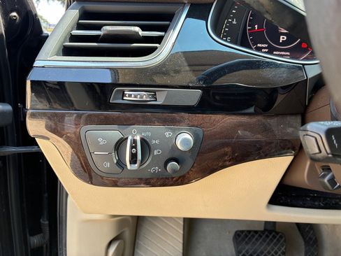 Used 2018 Audi Q7 3.0T Prestige image 14