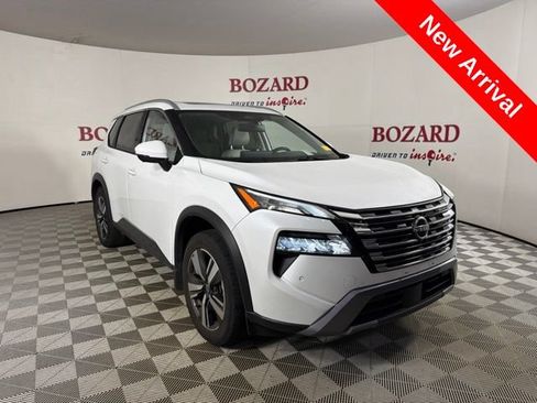 Used 2025 Nissan Rogue SL w/ SL Premium Package AWD/4WD image 1
