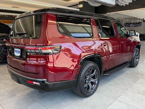 New 2026 Jeep Grand Wagoneer 4WD image 4