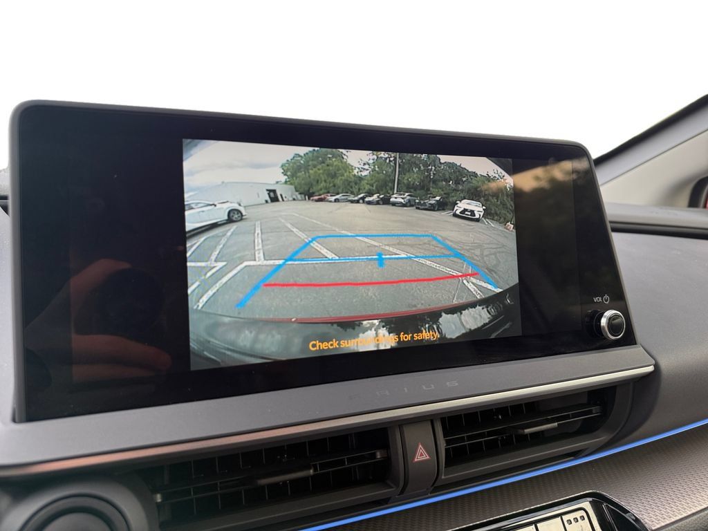 Used 2024 Toyota Prius XLE FWD image 16