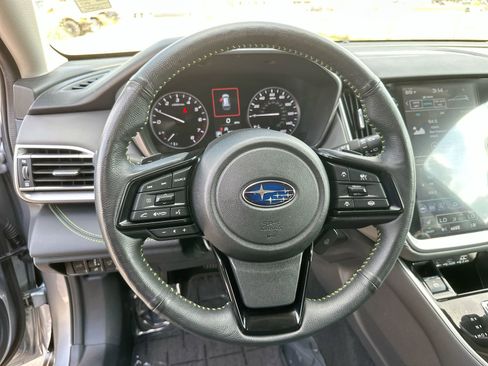 Used 2025 Subaru Outback Onyx Edition image 14