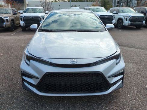 Certified 2025 Toyota Corolla SE image 9