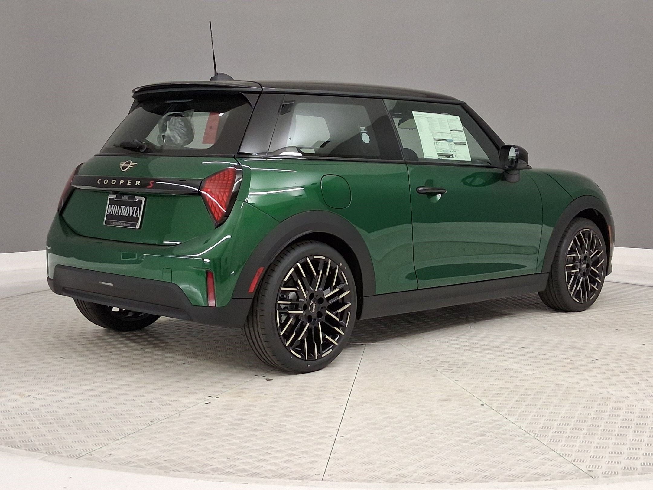 New 2026 MINI Cooper S FWD image 7