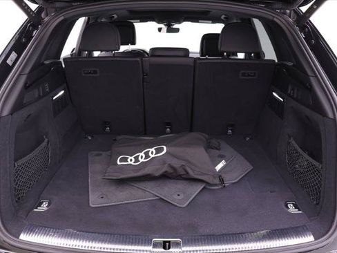 Certified 2024 Audi Q5 e Premium Plus w/ Premium Plus Package image 18