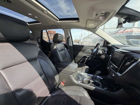 Used 2019 Chevrolet Traverse Premier w/ Redline Edition image 28
