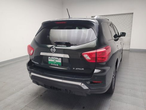Used 2018 Nissan Pathfinder Platinum image 7