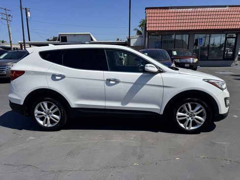 Used 2013 Hyundai Santa Fe Sport 2.0T w/ Technology Pkg AWD/4WD image 7