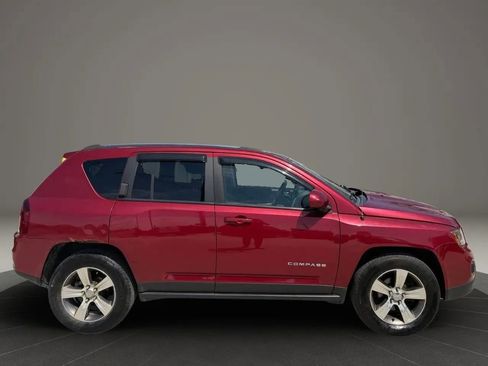 Used 2017 Jeep Compass High Altitude AWD/4WD image 9