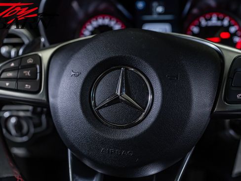 Used 2017 Mercedes-Benz C 63 AMG S image 30