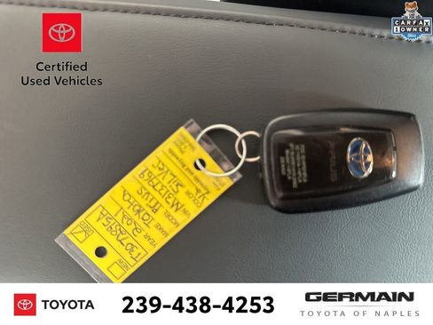 Used 2021 Toyota Prius XLE image 21