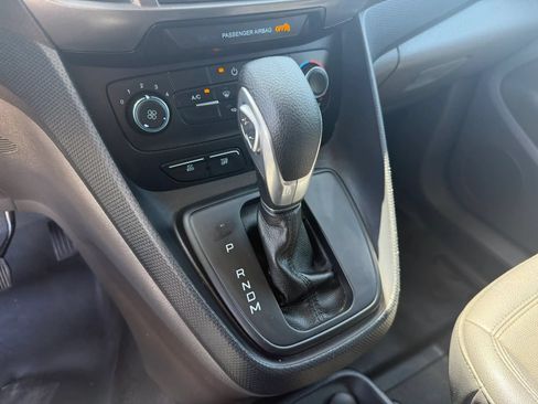 Used 2022 Ford Transit Connect XL FWD image 21