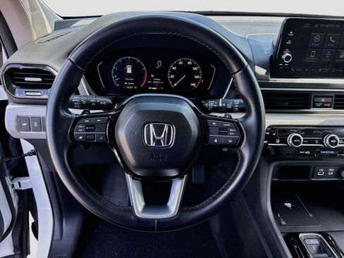 Certified 2024 Honda Pilot EX-L image 13