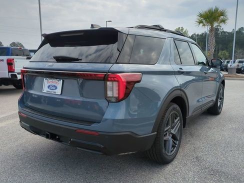 New 2026 Ford Explorer ST-Line RWD image 4