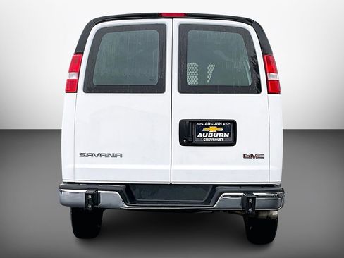 Certified 2024 GMC Savana 2500 w/ Driver Convenience Package image 4