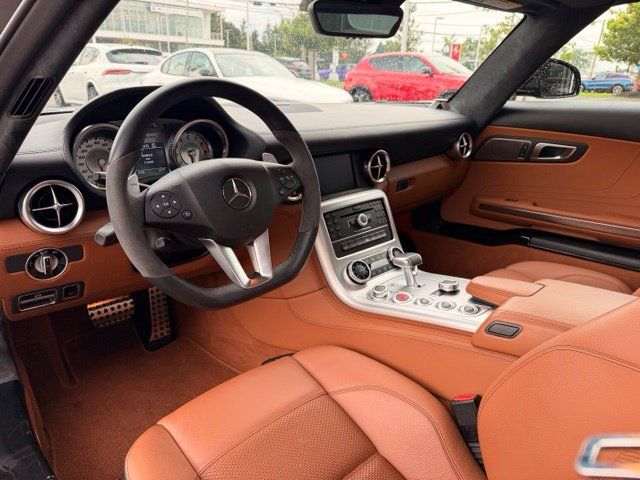 Used 2011 Mercedes-Benz SLS AMG Coupe image 16