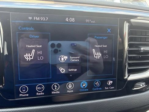 Used 2018 Chrysler Pacifica Touring-L w/ Advanced Safetytec Group FWD image 28