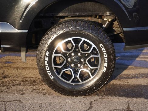 Used 2021 Ford F150 XLT w/ Equipment Group 302A High image 11