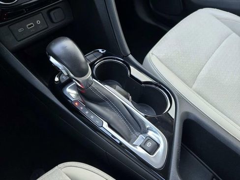 Used 2021 Buick Encore GX Select image 26