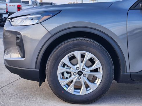 New 2026 Ford Escape Active FWD image 9