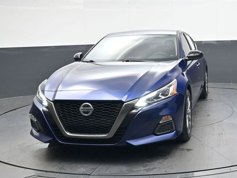 Used 2020 Nissan Altima 2.5 SR image 9