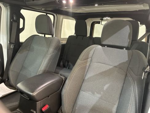 Used 2025 Jeep Wrangler Sport S AWD/4WD image 13