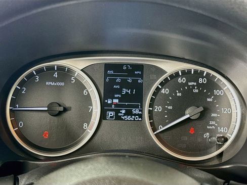 Used 2023 Nissan Kicks S FWD image 14