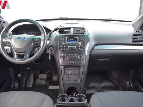 Used 2017 Ford Explorer 4WD Police Interceptor image 12