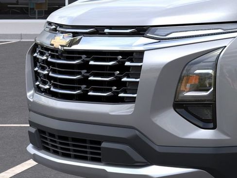 New 2026 Chevrolet Equinox LT w/ Convenience Package II FWD image 13