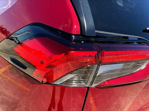 Used 2024 Toyota RAV4 LE image 29