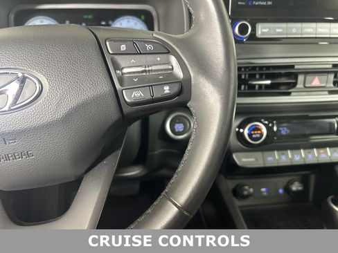 Used 2022 Hyundai Kona Limited image 9