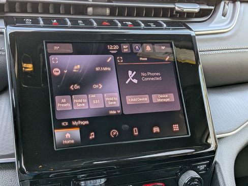 New 2026 Jeep Grand Cherokee L Laredo image 21