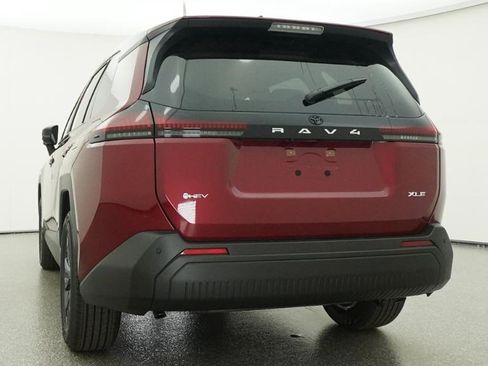Used 2026 Toyota RAV4 XLE Premium w/ Panoramic Sun Roof Package FWD image 25