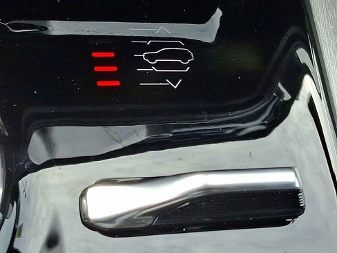 New 2026 Jeep Grand Wagoneer L Limited image 19