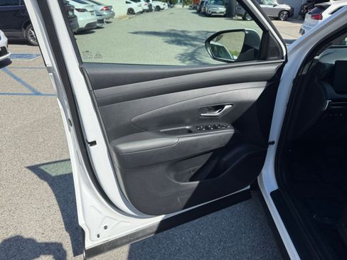 Used 2025 Hyundai Tucson SEL FWD image 18