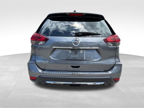 Used 2019 Nissan Rogue S FWD image 6