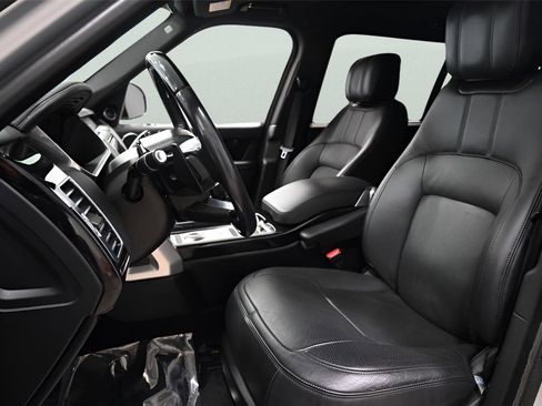 Used 2019 Land Rover Range Rover Long Wheelbase Supercharged image 12